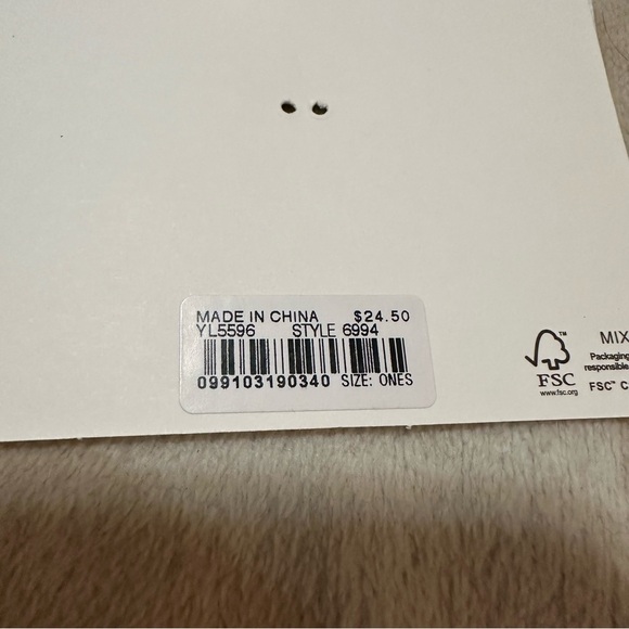 J crew Girls' heart locket necklace - Picture 4 of 4